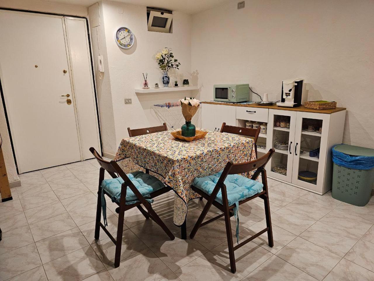 La Maison Bouganville Salerno Esterno foto