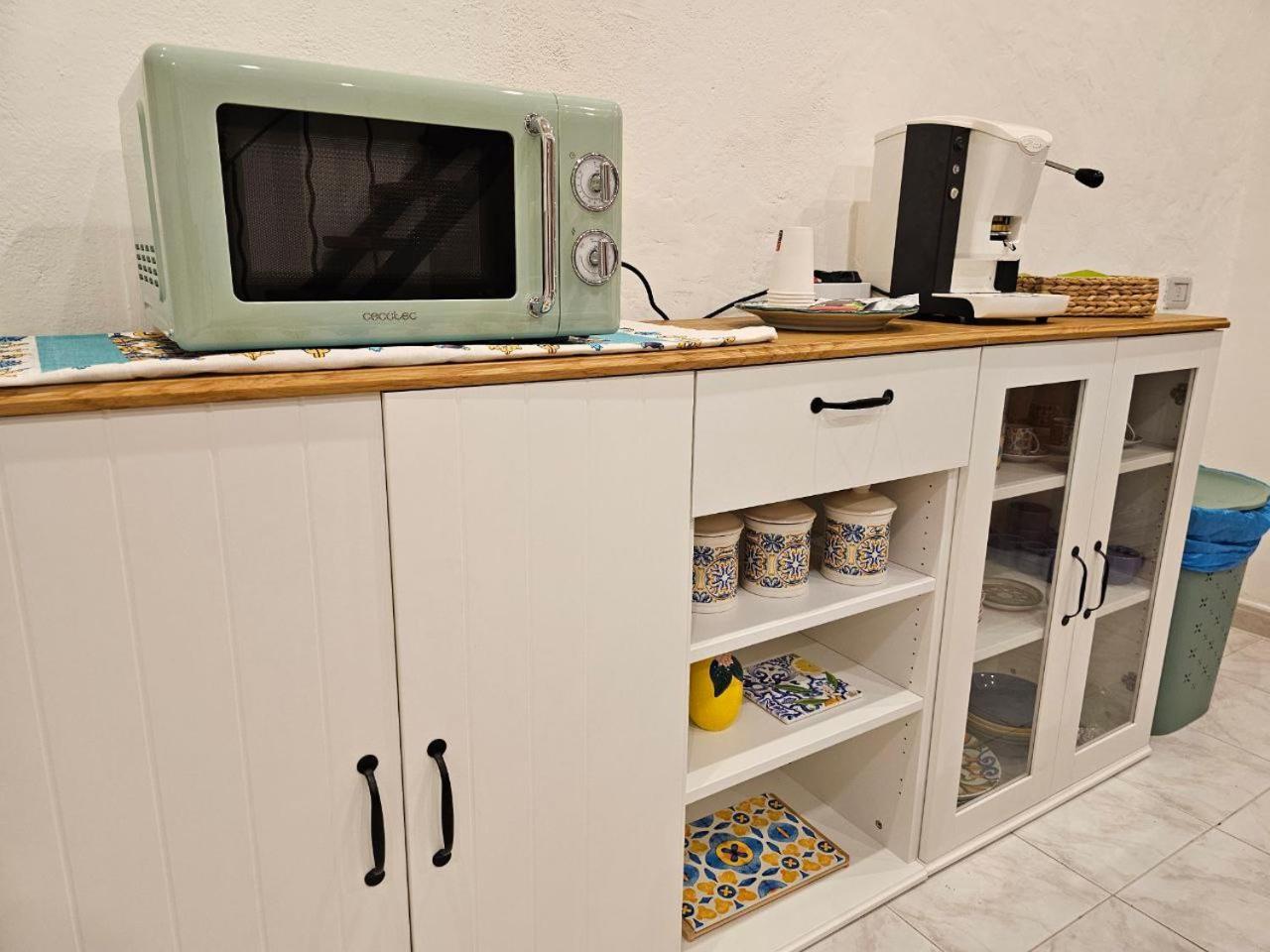 La Maison Bouganville Salerno Esterno foto